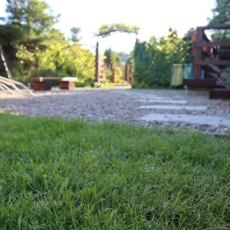 بيت للعطل Letniskowy مارونجوفو